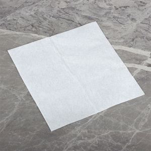 Sous-couche absorbante en pulpe simple couche de haute qualité pour fraises – Solution écologique pour légumes et fruits - Product Image 3