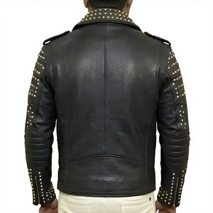 Chaqueta Varsity de Cuero de Oveja para Hombre, de Alta Calidad, con Tachuelas, Corte Ajustado, Impermeable, Cortavientos y Transpirable para Invierno - Product Image 2