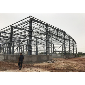 Bâtiment en acier isolé thermiquement pour entrepôt avec toit en panneaux sandwich pour utilisation en climat tropical - Product Image 4