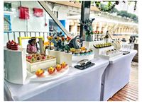 Table de présentation de desserts en acrylique personnalisée par les fabricants, présentoir à pâtisserie
