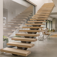 Escalier préfabriqué de luxe moderne en bois à poutre simple avec poutre centrale