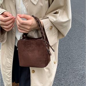 Women's Chic <b>Gold</b> Pocket <b>Bag</b> Trendy Style Single Shoulder Crossbody Zipper Small Square Versatile Fashionable Women Handbag - Product Image 4