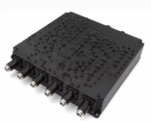 Sixplexeur/Combiner Compact 825-2700 MHz à Faible Perte d'Insertion, Intégration Multi-bandes, Installation Simplifiée, Réduction des Coûts - Product Image 3