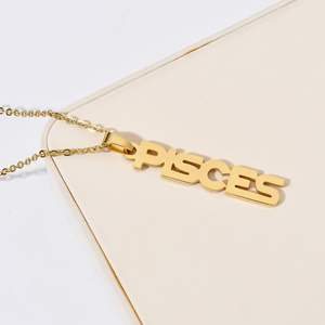 Collier <span class=keywords><strong>pendentif</strong></span> <span class=keywords><strong>signe</strong></span> du zodiaque vertical pour homme et femme | Astrologie en acier inoxydable PVD or 18 carats et bijoux d'horoscope personnalisés - Product Image 6
