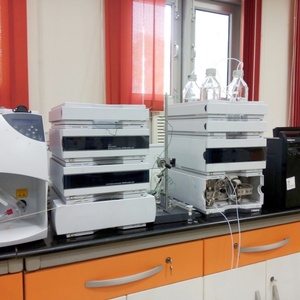 เครื่องตรวจจับสาร 0.01 มล./นาที แบบไร้สาย HPLC สำหรับคอลัมน์โครมาโทกราฟีส่วนผสมยาที่ใช้งานอยู่ในยาและสารเคมีในสิ่งแวดล้อม - Product Image 2