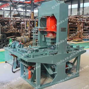 Macchina per la produzione di mattoni ad incastro durevole con polvere di pietra idraulica, polvere minerale e polvere plastica mista, macchinario per pavimentazione in vendita - Product Image 5