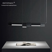 Luminaire suspendu minimaliste créatif postmoderne pour restaurant, bar ou comptoir, long et élancé.
