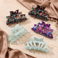 Nouvel Arrivage Pince à Cheveux en Acétate Forme Feuille Creuse avec Perles en Spirale et Ressort Élastique pour Femme, Coiffure Chignon Élégante 220300