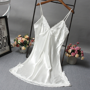 Vente en gros de robes de nuit sexy en satin doux pour femmes, lingerie en dentelle, vêtements de nuit, robes courtes enveloppantes de couleur unie pour femmes - Product Image 1