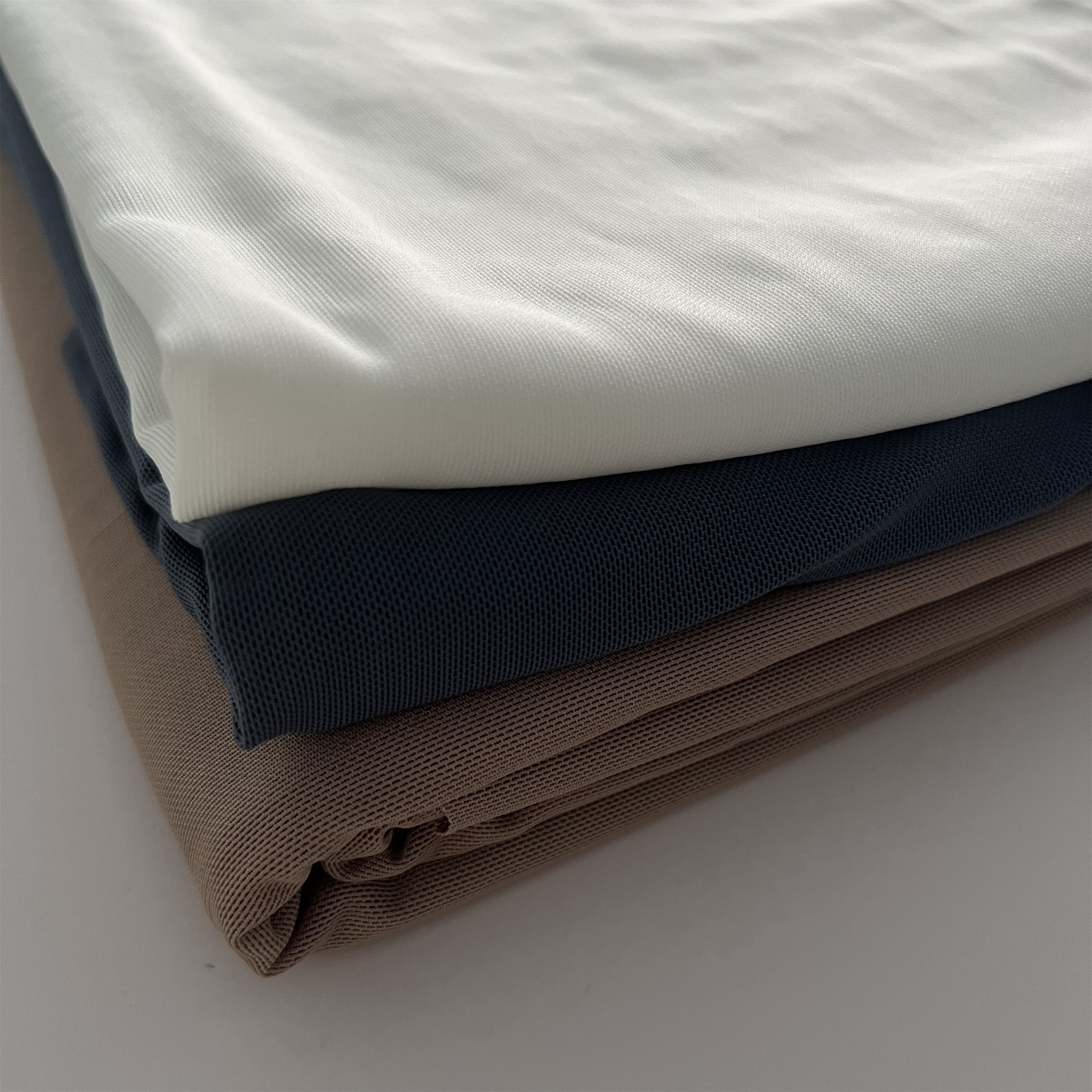 Nylon Spandex Mesh Fabric Breathable Stretch Quick Dry Sports Mesh For Athletic Wear