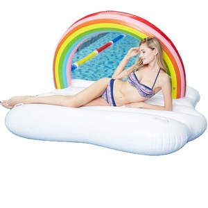 Almohadilla de cama flotante de agua gruesa para natación de verano, Isla Flotante inflable de PVC con doble nube de arcoíris personalizable - Product Image 2