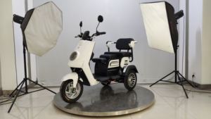 Vimode <span class=keywords><strong>2022</strong></span> Offre Spéciale Tricycle Scooter <span class=keywords><strong>Moto</strong></span> Électrique Moteur 72V 1000W <span class=keywords><strong>3</strong></span> <span class=keywords><strong>Roues</strong></span> pour Adulte - Product Image 4