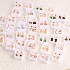 La vis à ongles d'oreille sans sommeil <span class=keywords><strong>de</strong></span> <span class=keywords><strong>bain</strong></span> <span class=keywords><strong>de</strong></span> tache d'usine ne se décolore pas Choisissez votre couleur - Product Image 2