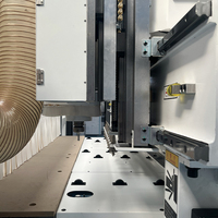 Meilleur routeur CNC de Chine avec système de chargement automatique, routeur CNC de nesting avec chargement automatique pour panneaux de meubles et table de chargement