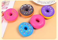Jouet anti-stress en silicone en forme de mini-beignet, éco-responsable, à thème alimentaire, mignon, pour enfants de 5 à 7 ans, vente caritative