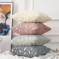 Housses de Coussins Décoratives avec Plumes et Feuilles Dorées Scintillantes, Douces et Moelleuses, Carrées
