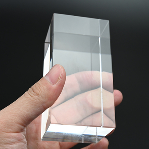 Chất lượng cao K9 pha lê khối trong suốt hình chữ nhật khối rắn với 3D khắc laser biểu tượng tùy chỉnh - Product Image 4