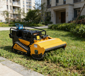Tondeuse à gazon tout-terrain à chenilles en caoutchouc télécommandée sans fil, modèle à fléaux, très vendue - Product Image 6
