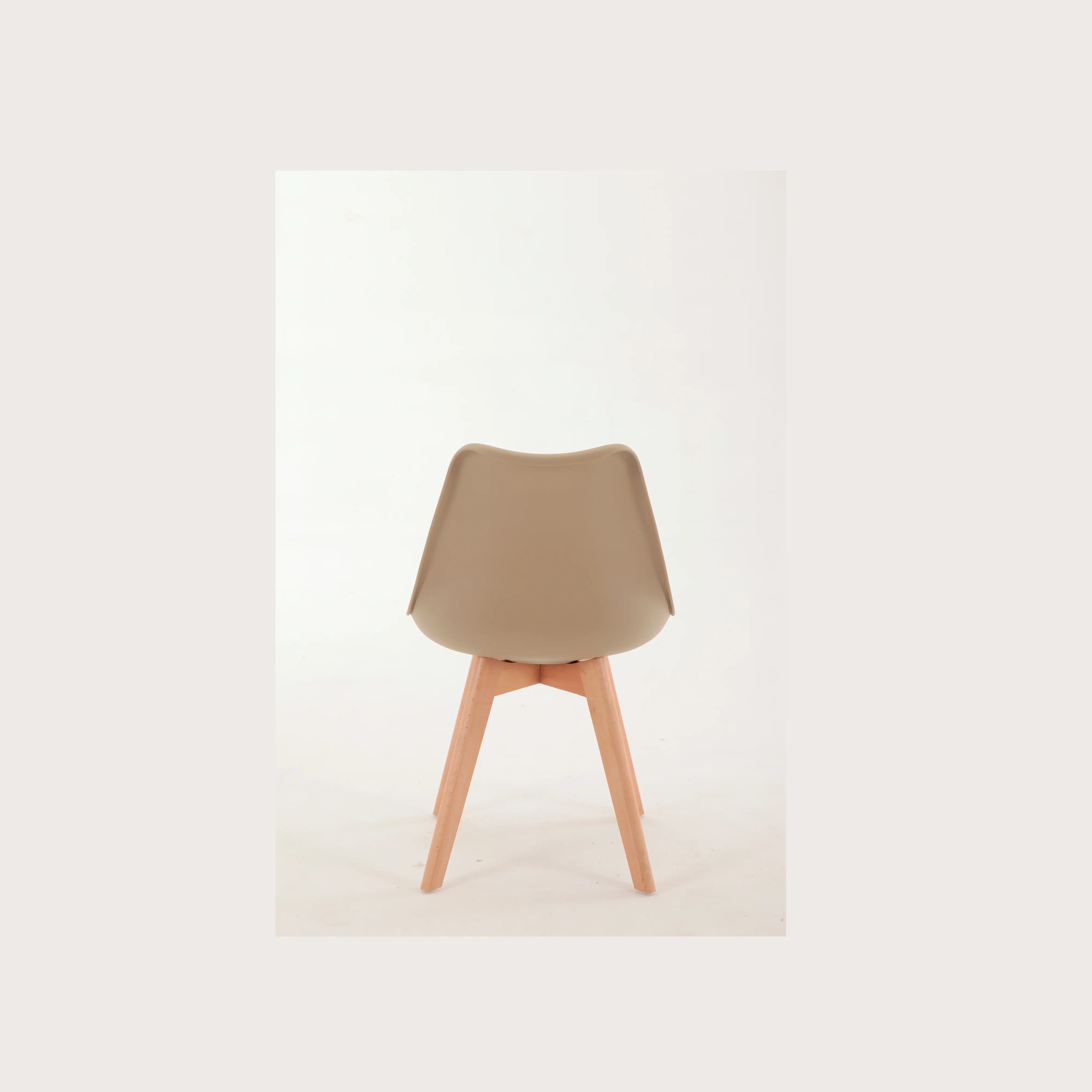 Современные тканевые обеденные стулья с деревянными ножками Pu Garden Sillas, промышленная оптовая продажа, мебель для дома черного цвета