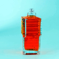 Les fabricants fournissent des bouteilles en verre transparent en forme de pagode de 500ml bouteilles de vin rouge et de fruits de vin étranger