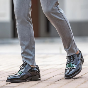 Scarpe Eleganti Casual con Lacci VALENTINA, Punta Affusolata e Nappe, Resistenti all'Usura, in Pelle, Tendenza Primavera-Estate-Inverno 2024 - Product Image 6