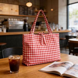 Sac fourre-tout en toile à bandoulière avec motif quadrillé, sac de shopping personnalisable avec logo, sac publicitaire réutilisable - Product Image 4