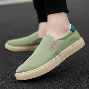 Baskets décontractées à semelle épaisse pour hommes - Chaussures de sport streetwear tendance pour un look avant-gardiste, style marche - Product Image 4