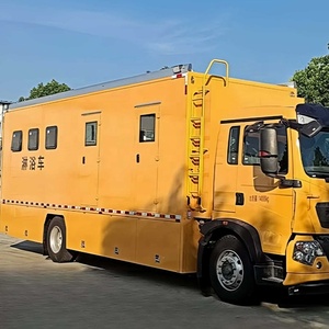 Camions lourds diesel à admission d'air froid pour la ville, 257KW 300KW, Mini-camion diesel automatique, Cabine de douche pour HOWO - Product Image 5