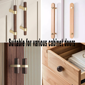 Maniglie per Mobili in Legno di Noce Massiccio con Base in Ottone, Stile Nordico Moderno, Personalizzabili in Dimensioni e Colore - Product Image 3