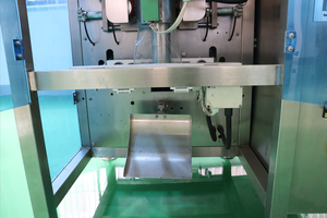 เครื่องบรรจุผงโซดาแอชอัตโนมัติ500กรัม250กรัม100กรัม - Product Image 4