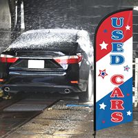 Drapeau publicitaire extérieur personnalisé avec mât et base croisée pour concessionnaires automobiles et salles d'exposition – Vente en gros
