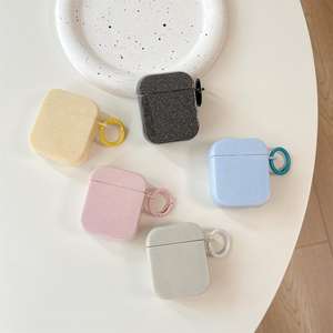 Nouvel étui pour écouteurs sans fil avec paillettes et strass, compatible avec les écouteurs AirPods 4e génération et Pro 2 - Product Image 3