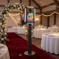 Kiosque photo portable pour iPad DSLR, station de selfie réglable en hauteur avec flight case pour la location événementielle