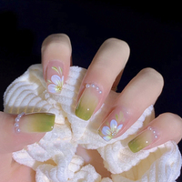 Faux ongles de luxe en gros, pas chers, haute qualité, papillon, carré, cœur, perle, French manucure, ABS pré-conçus avec colle, 24 pièces pour les doigts