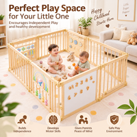 Parc de jeu pour bébé en bois avec tapis, design portable avec porte, conforme aux normes ASTM F1004-23, 16 CFR 1239, ASTM F406-24, pour la surveillance des tout-petits en Amérique du Nord