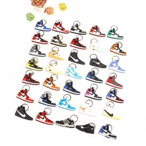 Portachiavi Mini AJ campione gratuito portachiavi personalizzato per scarpe da basket portachiavi in gomma PVC 2D personalizzato