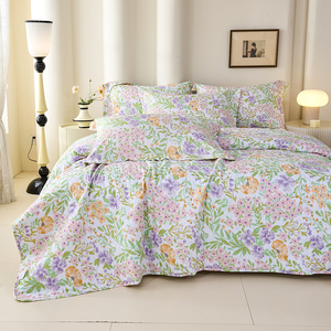 ชุดผ้าห่มไมโครไฟเบอร์ลายดอกไม้สไตล์สีน้ำ ลายใบโคลเวอร์สี่แฉก น้ำหนัก 80 กรัม ผิวสัมผัสนุ่มพิเศษ - Product Image 3