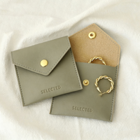 Pochette à bijoux en cuir à fermeture à pression, sac de rangement pour colliers et bagues, pochette enveloppe pour bracelets, pochette à bijoux gaufrée, sac anti-poussière pour bijoux