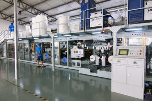 Ensemble de <span class=keywords><strong>coupe</strong></span> <span class=keywords><strong>menstruelle</strong></span> en silicone médical pliable sans BPA et <span class=keywords><strong>applicateur</strong></span> <span class=keywords><strong>pour</strong></span> la vente en gros, respectueux de l'environnement - Product Image 6