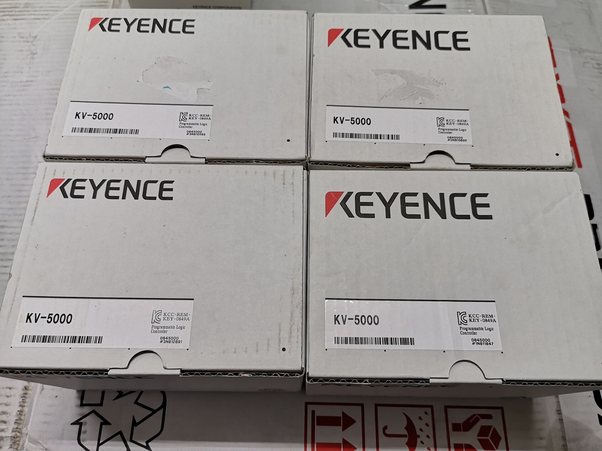 KEYENCE KV-3000 PLC - Programmable Controller - New Original