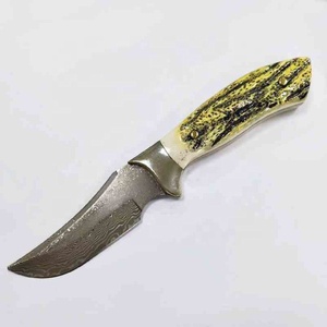 Coltello da caccia in acciaio damasco esterno a lama fissa con manico in <span class=keywords><strong>corno</strong></span> <span class=keywords><strong>di</strong></span> <span class=keywords><strong>cervo</strong></span> coltello da sopravvivenza portatile da campeggio - Product Image 4