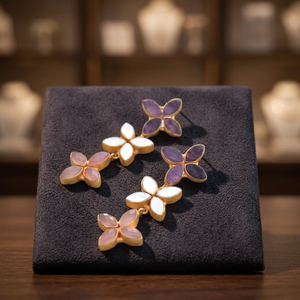 Boucles d'oreilles pendantes en laiton plaqué or 14 carats avec améthyste et nacre, motif floral, tendance, pour anniversaire, vente en gros - Product Image 3