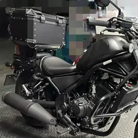 Boîte à bagages universelle pour moto 65L en alliage d'aluminium avec système de verrouillage et bandes réfléchissantes pour casque, bagages et voyages