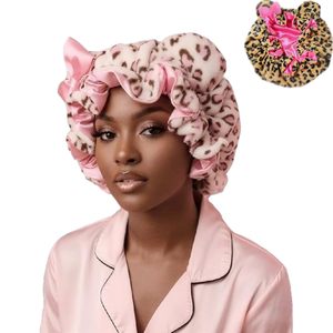 SOLPOP <span class=keywords><strong>Bonnet</strong></span> <span class=keywords><strong>de</strong></span> <span class=keywords><strong>nuit</strong></span> <span class=keywords><strong>en</strong></span> peluche doublé satin pour femmes aux cheveux bouclés naturels, avec oreilles <span class=keywords><strong>de</strong></span> chat mignonnes, motif léopard <span class=keywords><strong>de</strong></span> luxe - Product Image 1