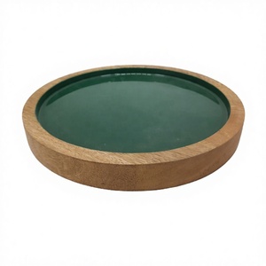 Mini Plato de Servir Ecológico de Madera Natural de Mango y Acacia con Resina Epoxi, Interior Verde Brillante, Tazón Decorativo para Fiestas - Product Image 3