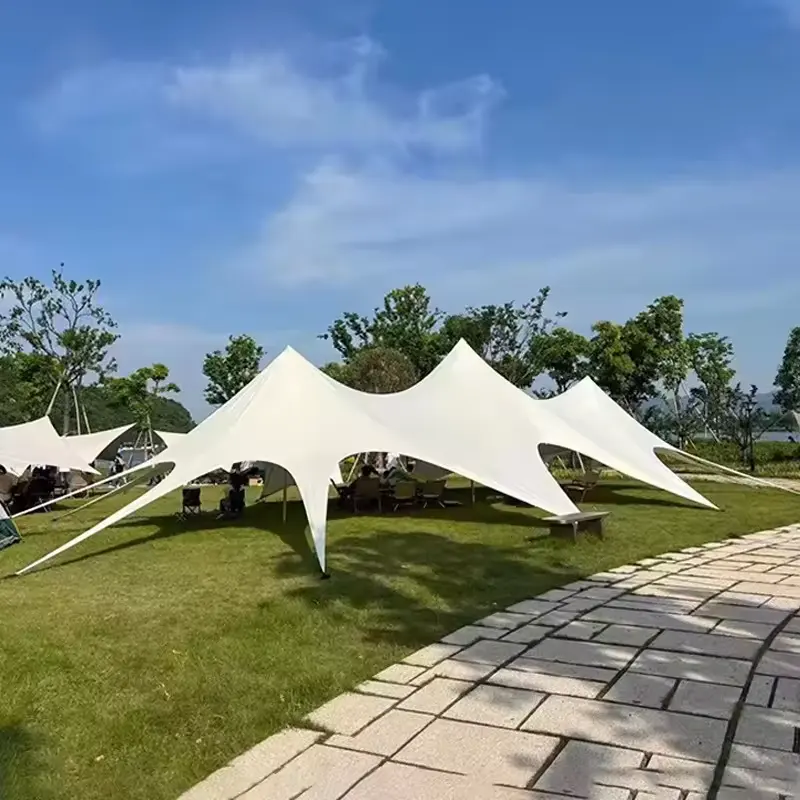 Tente blanche avec petites lumières tentes à baldaquin pour événements ombre 5 Camping Double pôle cinq hôtel vente chambre en forme d'étoile