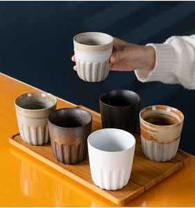 Sculpture en relief classique 200 ml en porcelaine fine concentrée, durable, écologique, sans BPA, compatible lave-vaisselle, style floral pour café et thé - Product Image 3