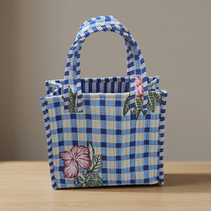 Sac fourre-tout en toile matelassée rayée bleue en coton Veer Handicrafts, panneau floral, style bohème, fermeture éclair, résistant à l'eau, pour la plage, pour femmes - Product Image 6