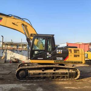 Excavatrice d'occasion CAT Caterpillar 325DL, 325D, 330DL, 325C, 325D2, 325D2L en vente - Product Image 3