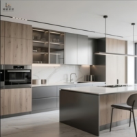 Ensembles complets d'armoires de cuisine modulaires modernes personnalisées, panneaux en mélamine, granit artificiel, bandes lumineuses LED pour armoires de cuisine